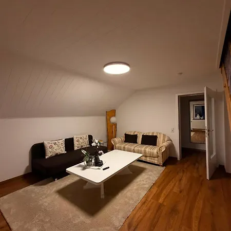 Gemuetlich Und Ruhige Apartment
