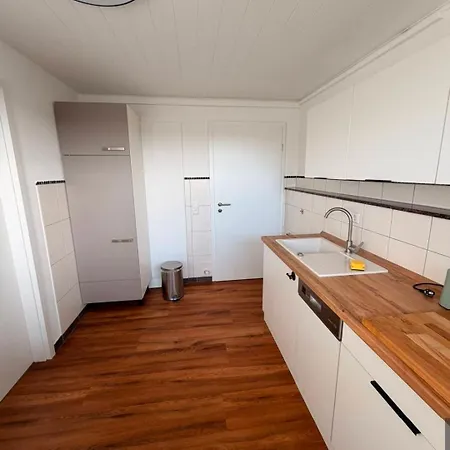Apartment Gemuetlich Und Ruhige *